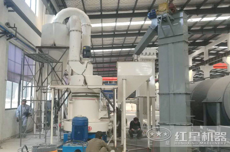 雷蒙磨粉機可以將鋁礬土磨成250目的細粉嗎？怎樣調(diào)雷蒙磨粉子粗細？